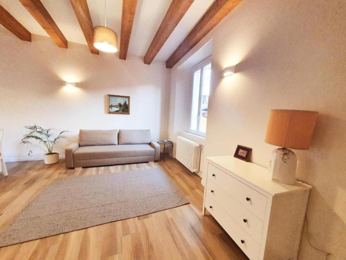 Residenza La Ruga Matilde & Eleonora Apartments Lake 베르바니아 외부 사진